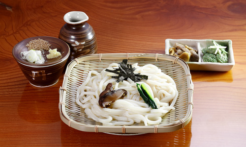 Sansai udon 1,034 yen (Tax Included)