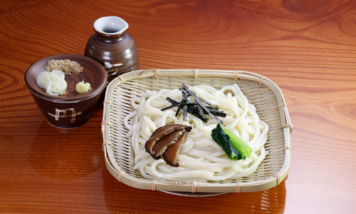 Zaru udon(M) 913 yen (Tax Included)